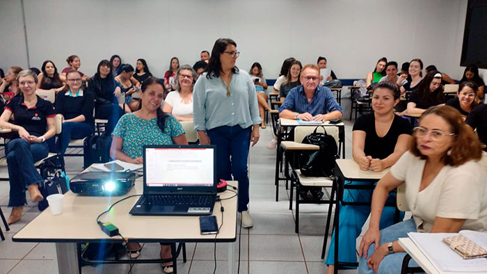 Palestra sobre Psicologia Fenomenológica