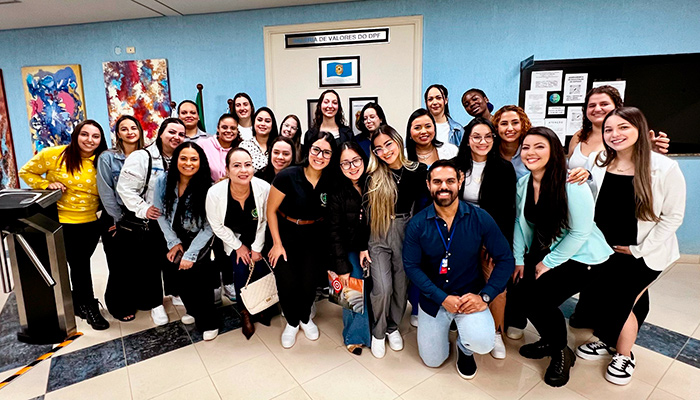 Visita Técnica no Laboratório de Perícia Criminal Federal